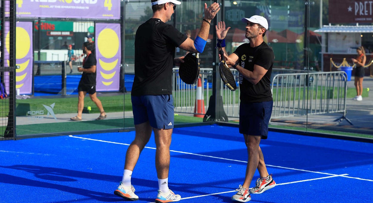 02 12 23 7S 23 MR 7352