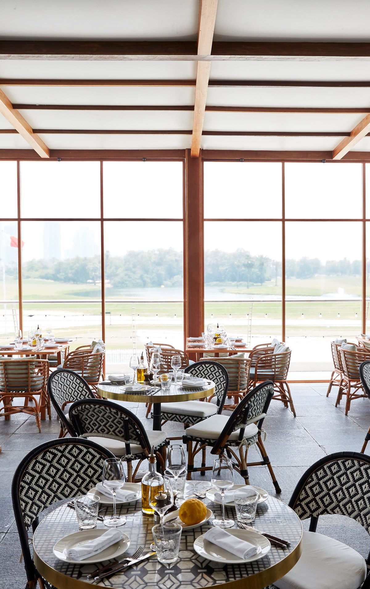 Carine 10 06 19 106Lr