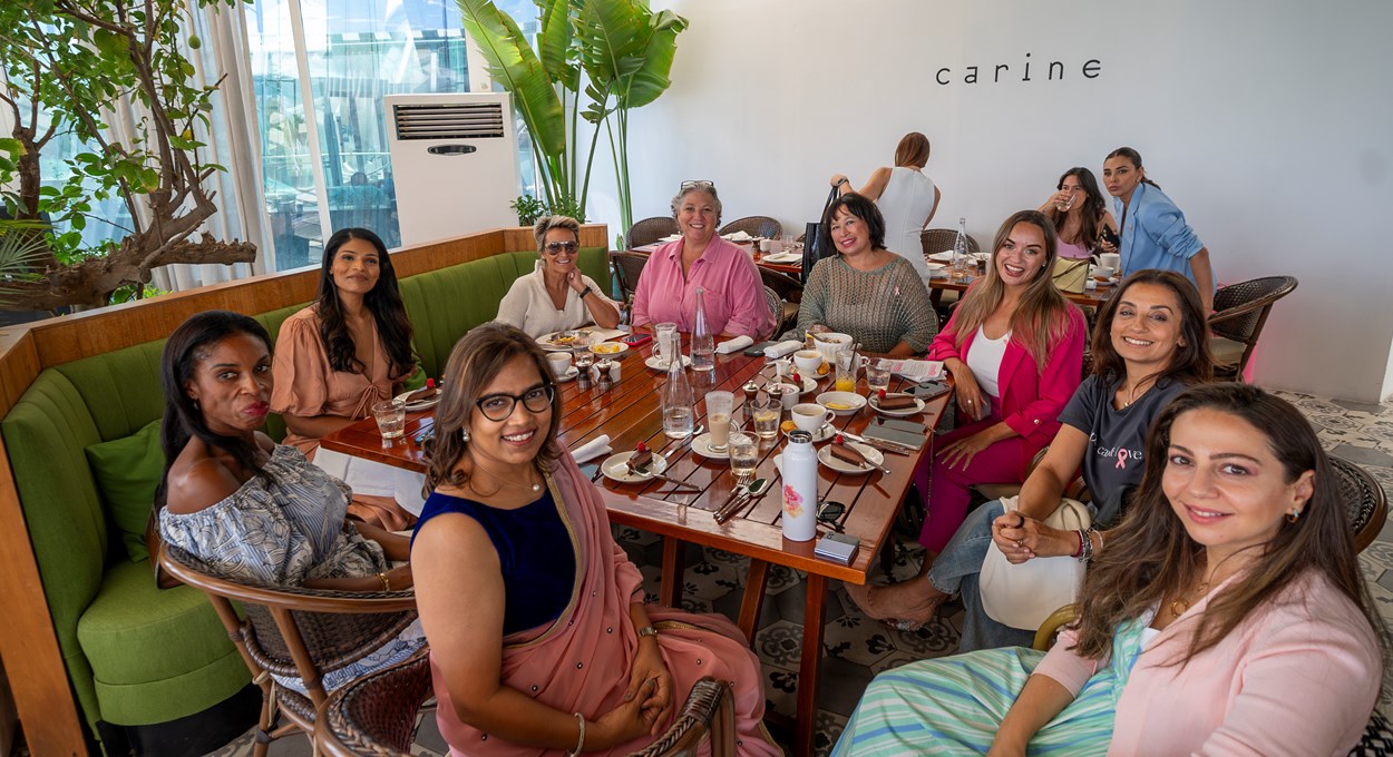 Carine Yoga Session X Media183