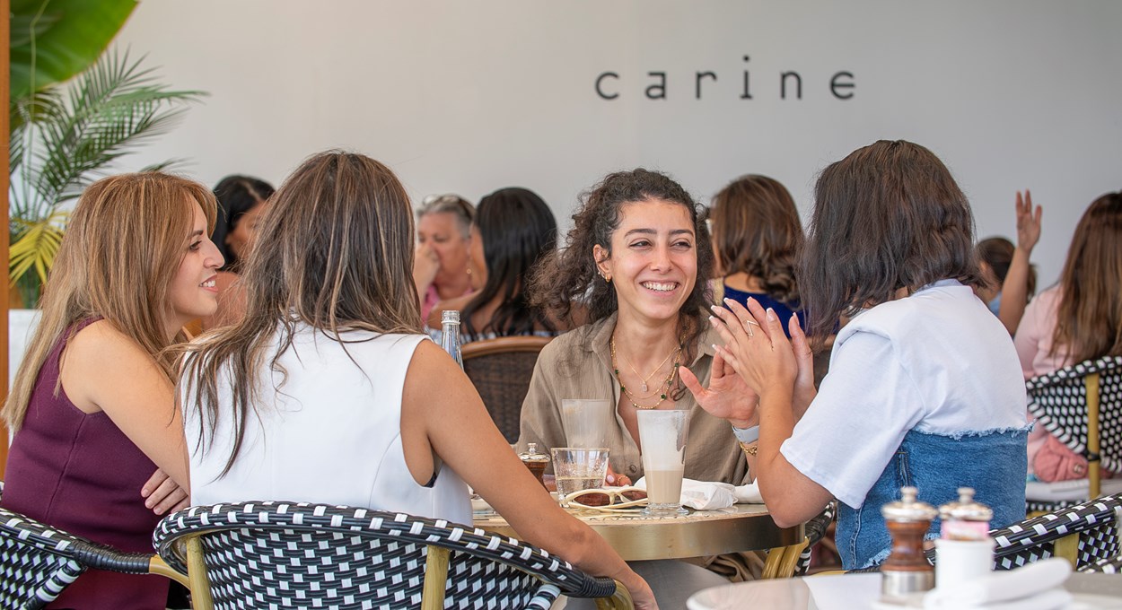 Carine Yoga Session X Media179